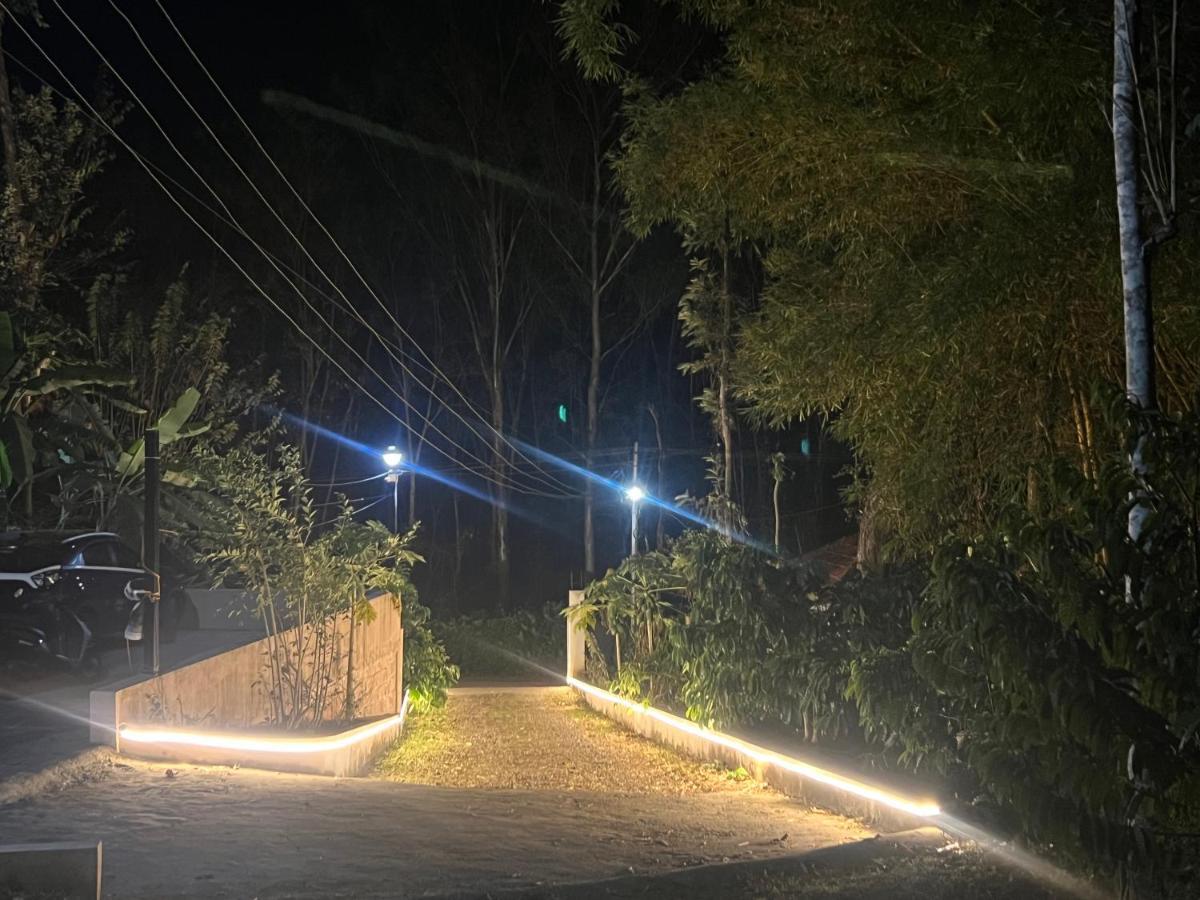 Sri Lakshmi Estates Apartment Siddapura  Ngoại thất bức ảnh